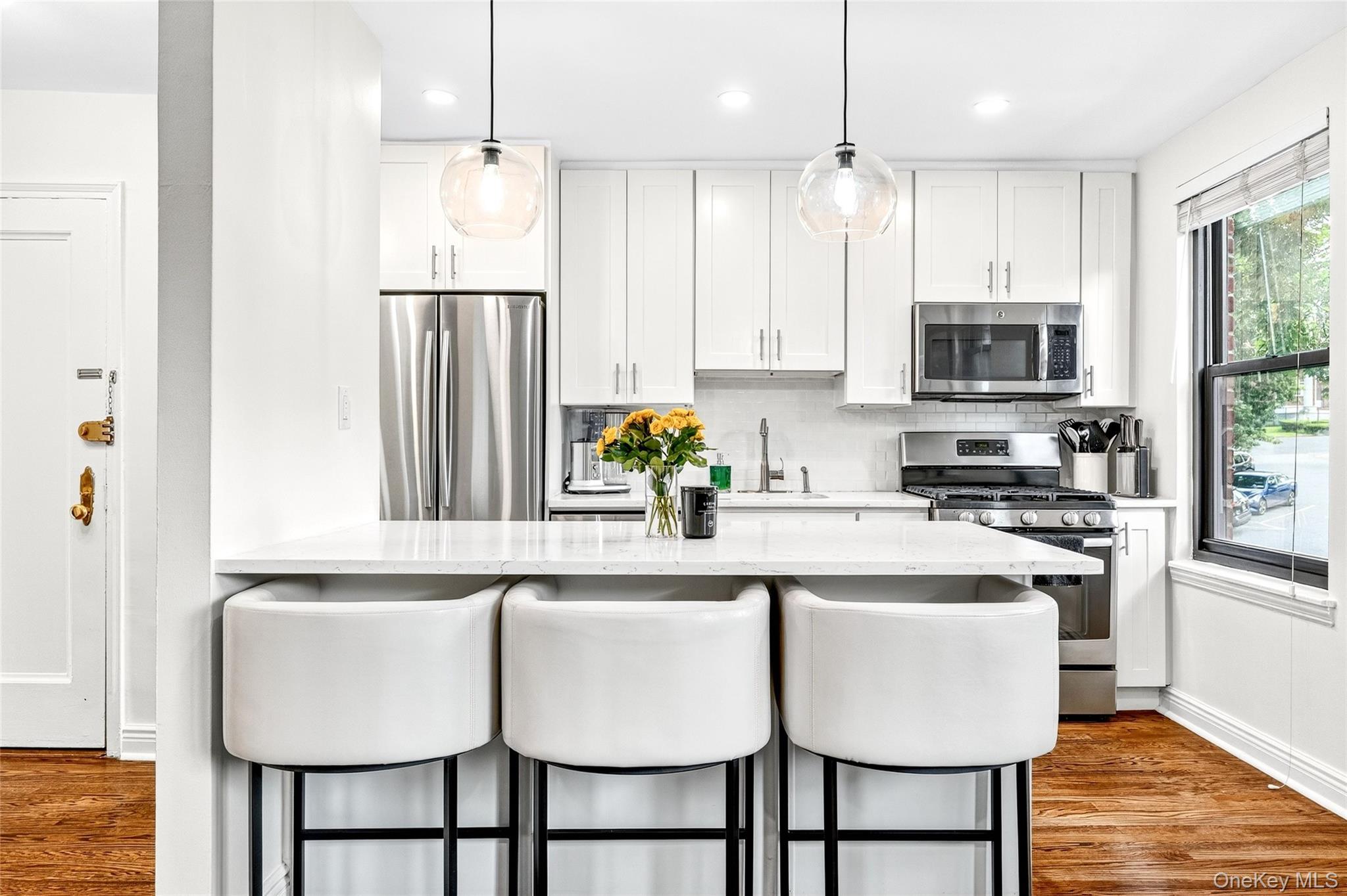 108 Richbell Road, Unit C4 Mamaroneck, NY 10543 - Photo 9 of 27