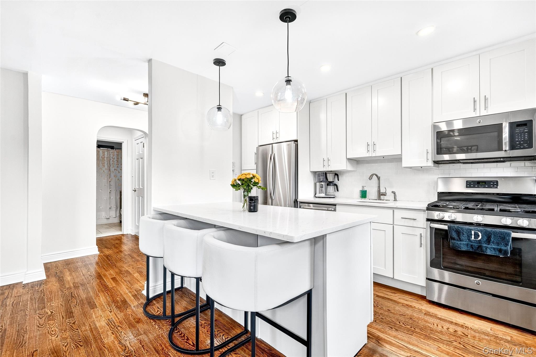 108 Richbell Road, Unit C4 Mamaroneck, NY 10543 - Photo 10 of 27