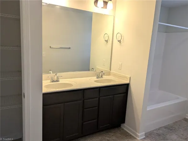 $2,000 | 2040 Perrin Court, Winston-Salem, NC 27101