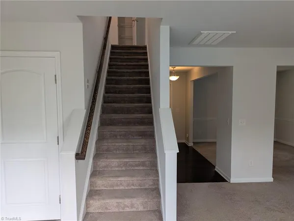 $2,000 | 2040 Perrin Court, Winston-Salem, NC 27101