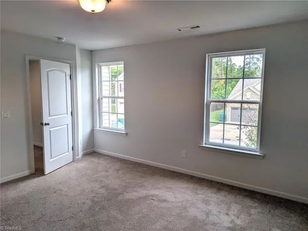 $2,000 | 2040 Perrin Court, Winston-Salem, NC 27101