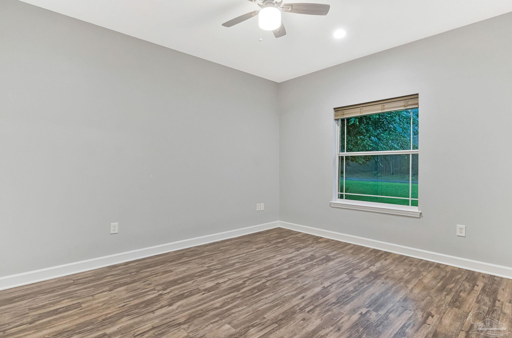 2685 Segrest Road Pace, FL 32571 - Photo 31 of 72
