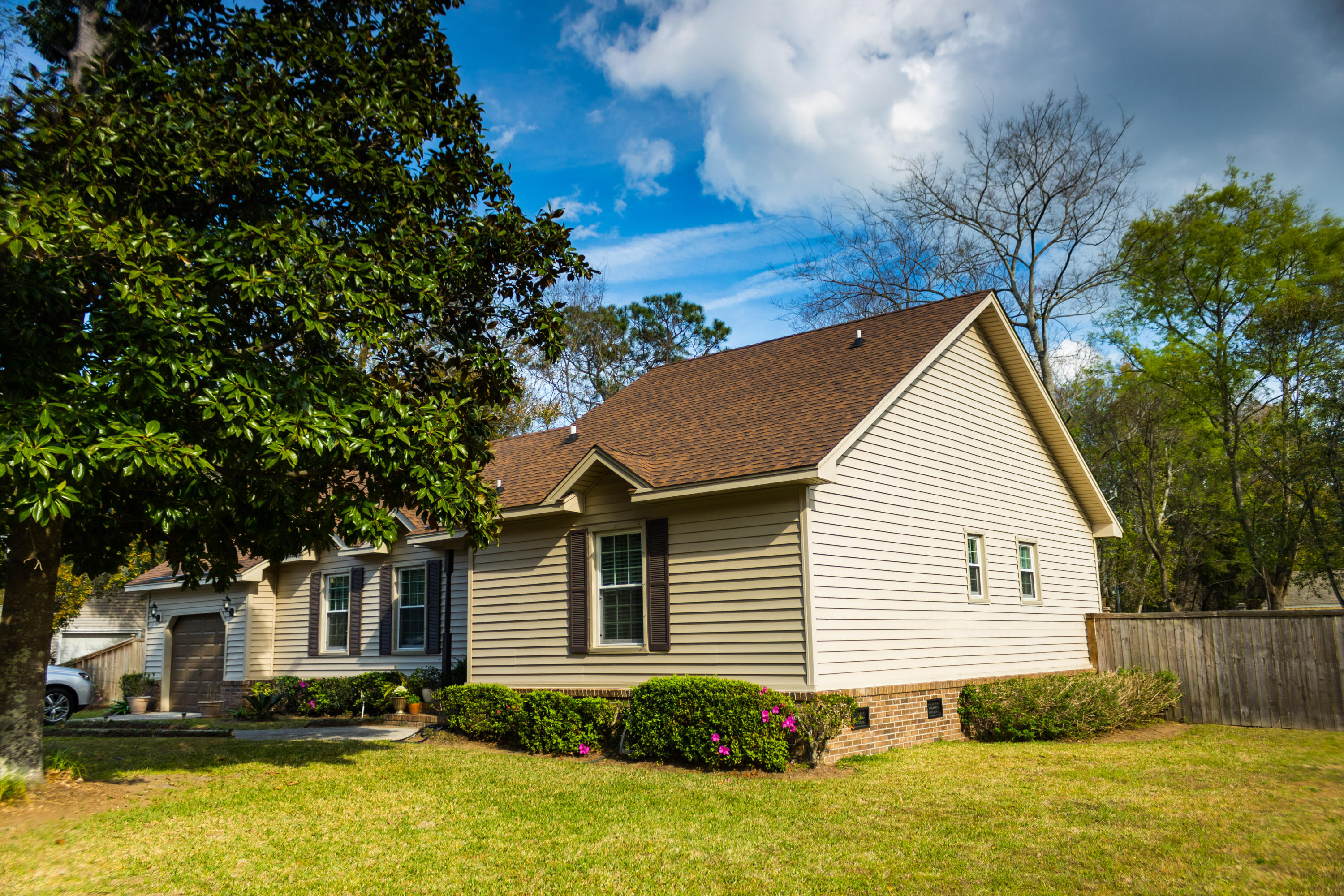 767 Larkwood Road Charleston, SC 29412 - Photo 3 of 31 Edited-27