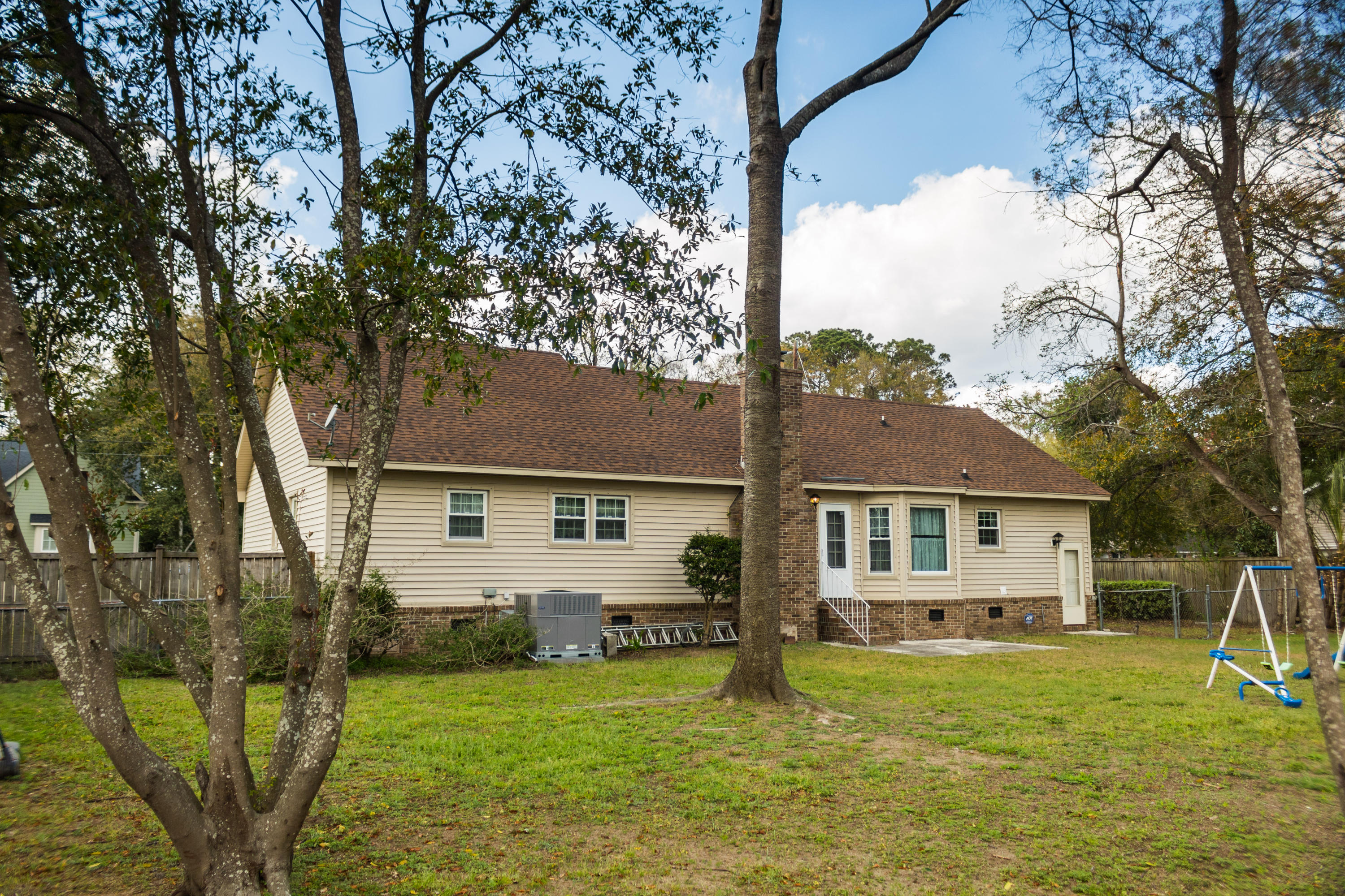 767 Larkwood Road Charleston, SC 29412 - Photo 28 of 31 Edited-31
