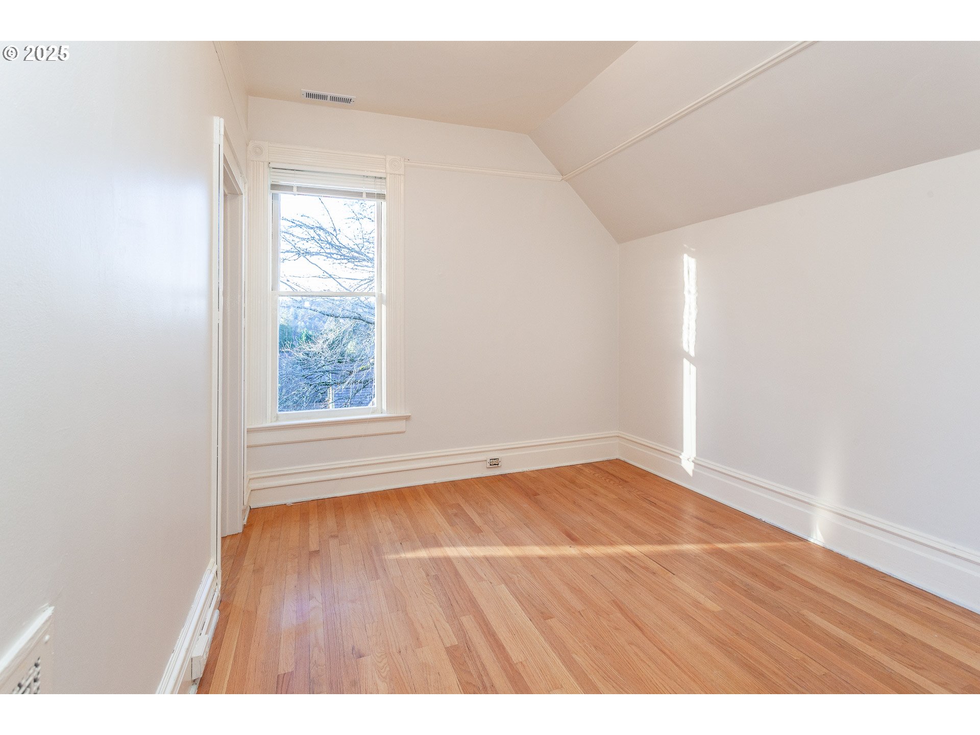 1507 Southwest Spring Street Portland, OR 97201 - Photo 30 of 47 Gallery Image 30