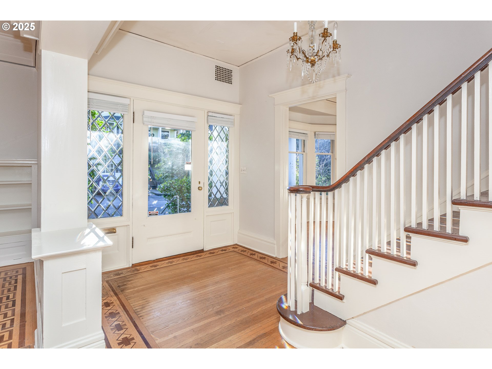 1507 Southwest Spring Street Portland, OR 97201 - Photo 3 of 47 Gallery Image 3