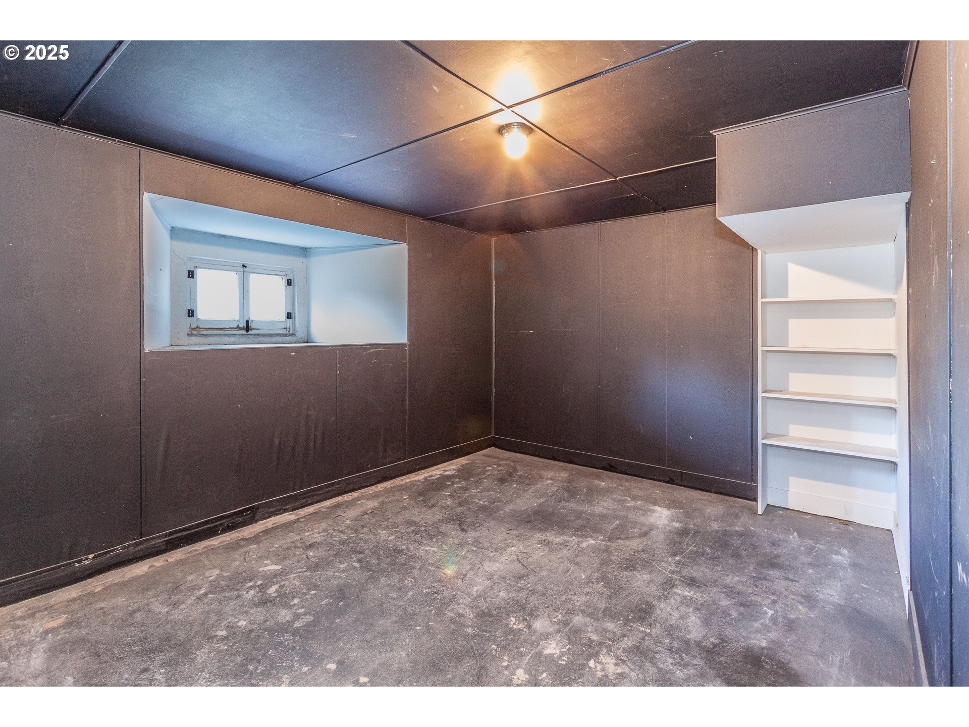 1507 Southwest Spring Street Portland, OR 97201 - Photo 33 of 47 Basement