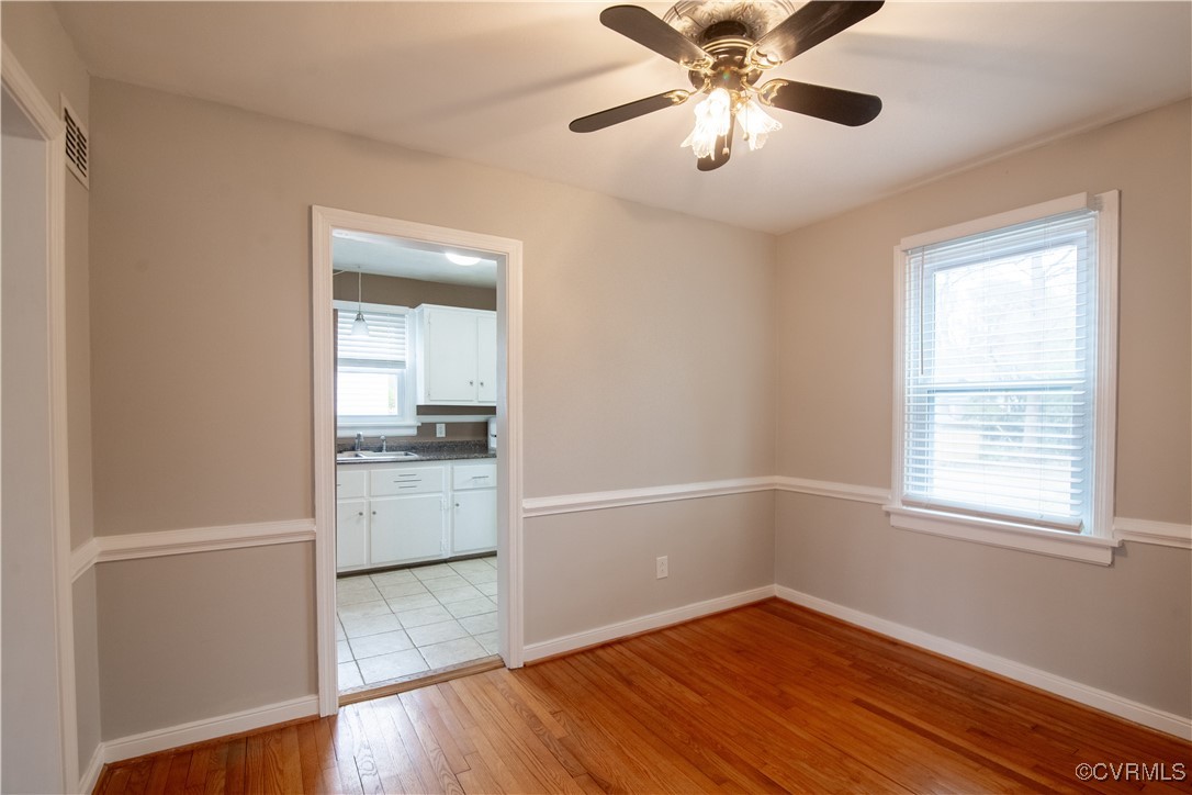 1205 Santa Anna Road Henrico, VA 23229 - Photo 15 of 41 Dining room, entry into kitchen