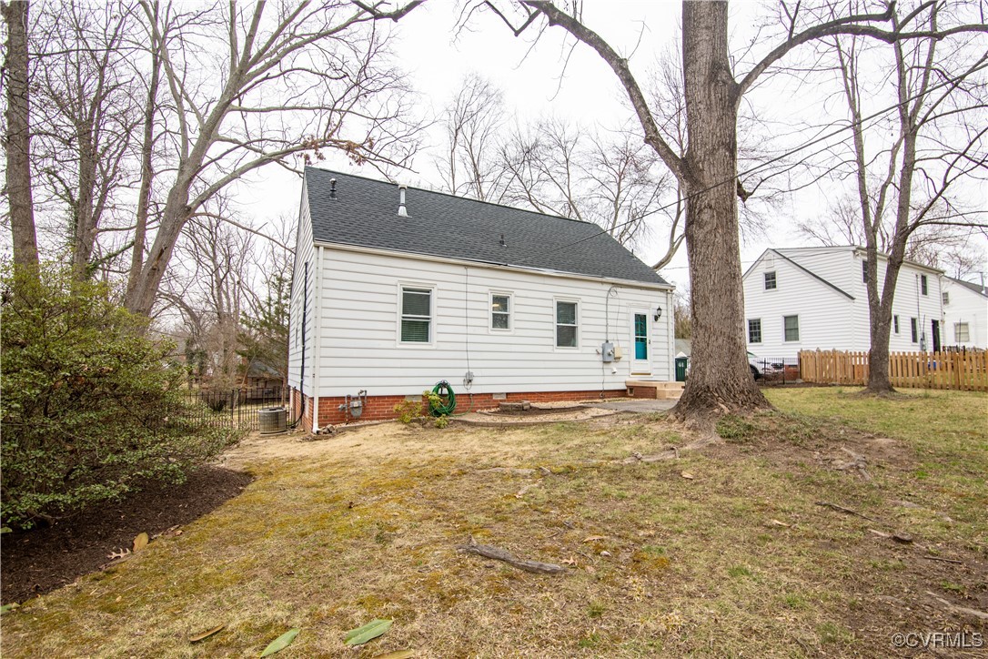 1205 Santa Anna Road Henrico, VA 23229 - Photo 8 of 41 Gallery Image 8