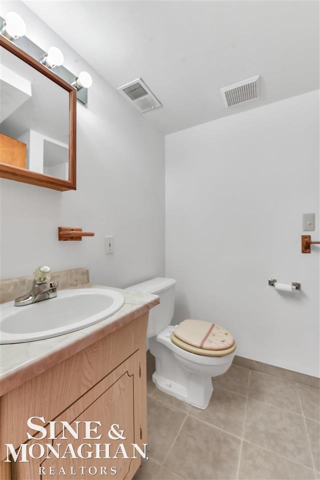 1713 Broadstone Road Grosse Pointe Woods, MI 48236 - Photo 39 of 41