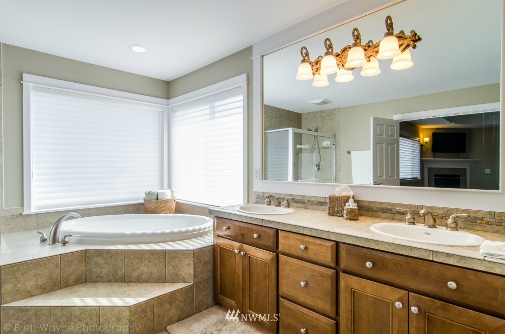 703 South 37th Place Renton, WA 98055 - Photo 15 of 25 Gallery Image 15