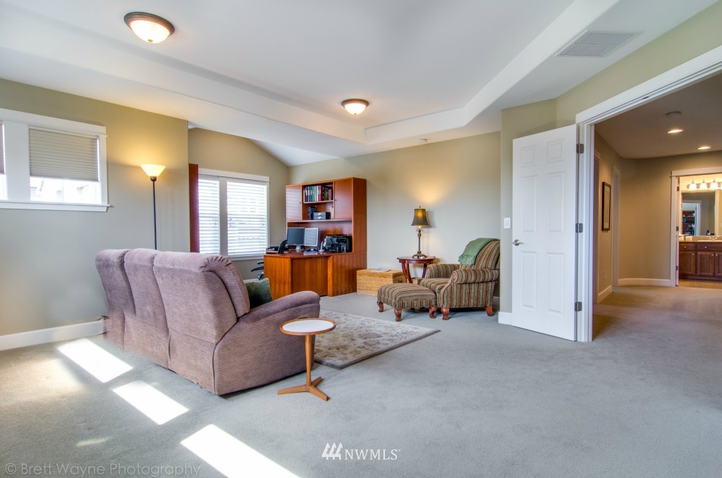 703 South 37th Place Renton, WA 98055 - Photo 20 of 25 Gallery Image 20