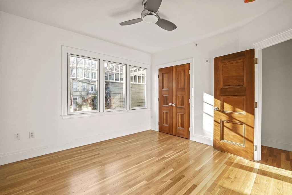 165 Winthrop Road, Unit D Brookline, MA 02445 - Photo 29 of 40