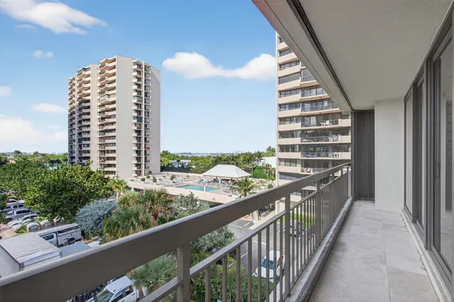 $1,499,000 | 4050 North Ocean Drive, Unit 301, Riviera Beach, FL 33404