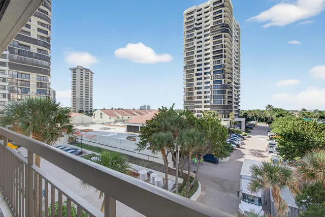 $1,499,000 | 4050 North Ocean Drive, Unit 301, Riviera Beach, FL 33404