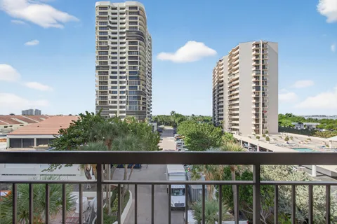 $1,499,000 | 4050 North Ocean Drive, Unit 301, Riviera Beach, FL 33404