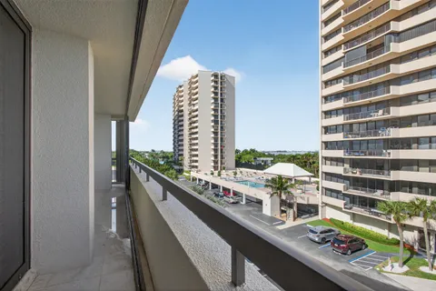 $1,499,000 | 4050 North Ocean Drive, Unit 301, Riviera Beach, FL 33404
