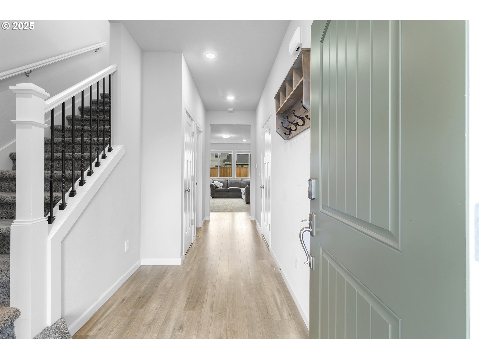 3072 Southeast 25th Street Gresham, OR 97080 - Photo 2 of 48 a view of hallway with wooden floor