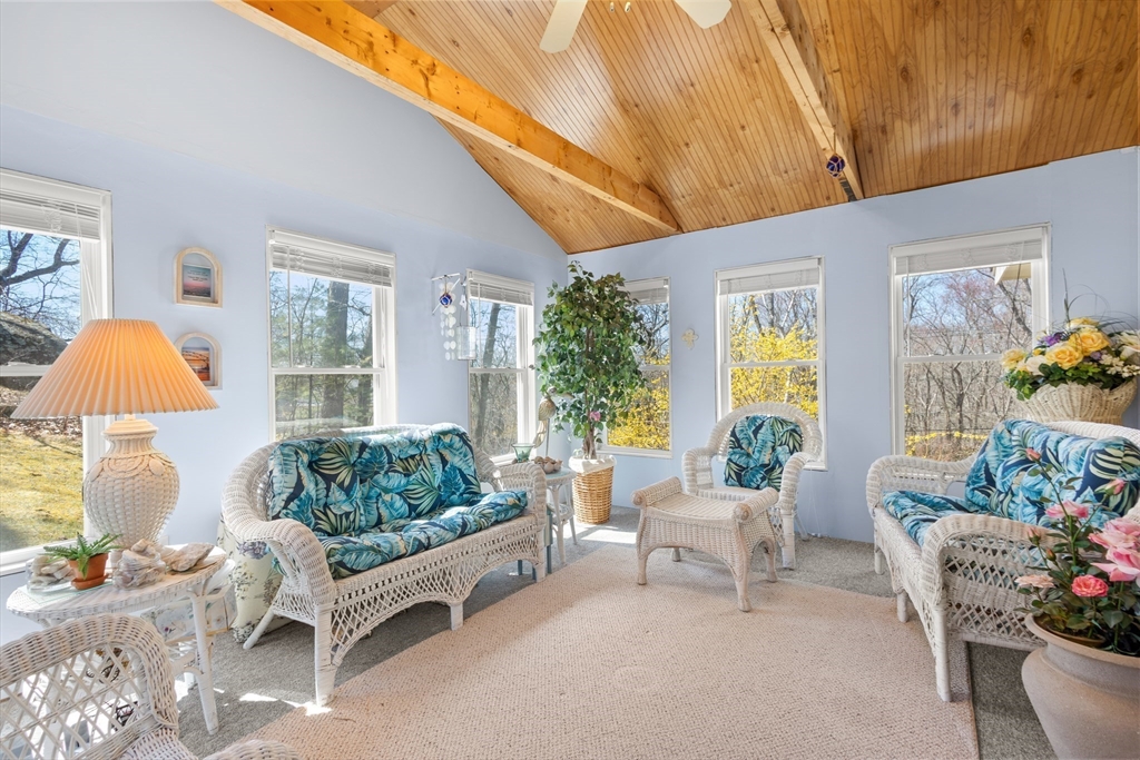 43 Locust Street Bellingham, MA 02019 - Photo 11 of 25