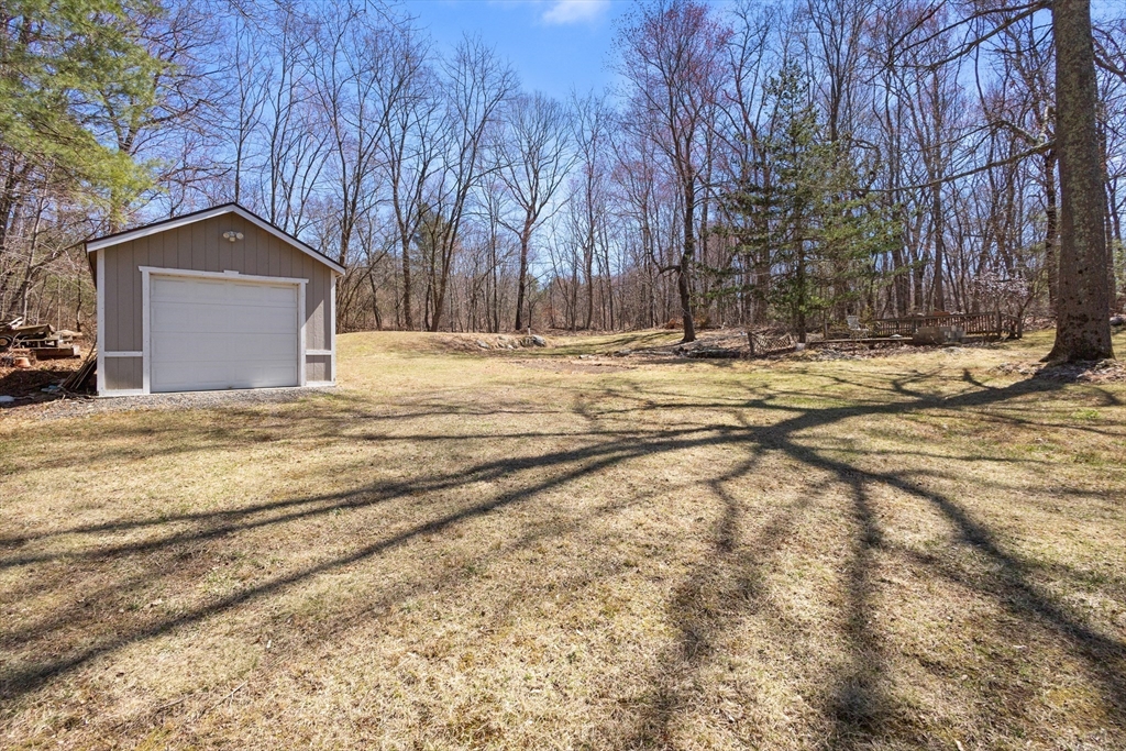 43 Locust Street Bellingham, MA 02019 - Photo 20 of 25