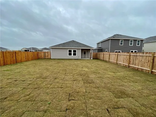 $1,800 | 850 Bunton Reserve Boulevard, Kyle, TX 78640