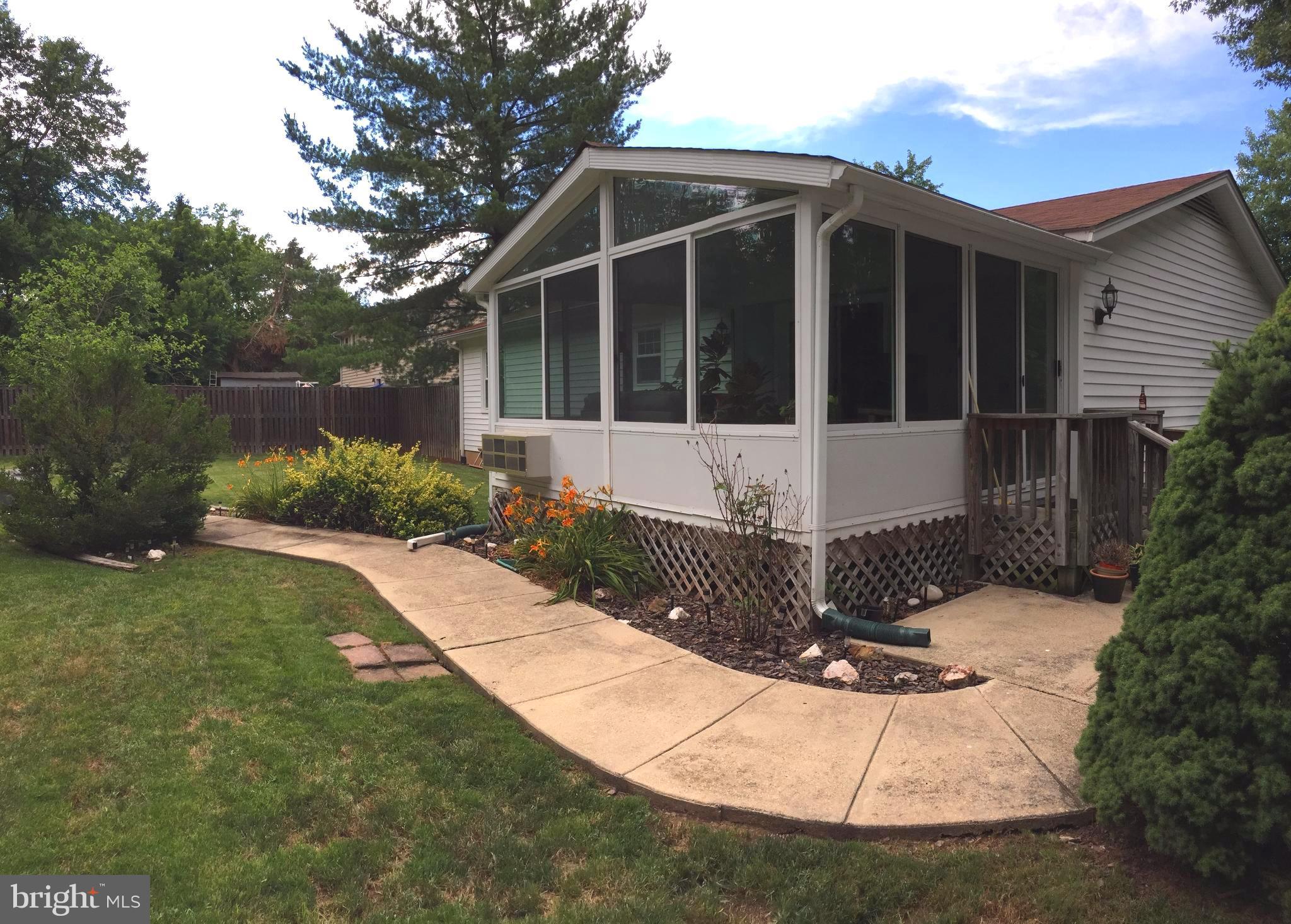 8021 Leland Road Manassas, VA 20111 - Photo 22 of 23 Exterior (Rear)