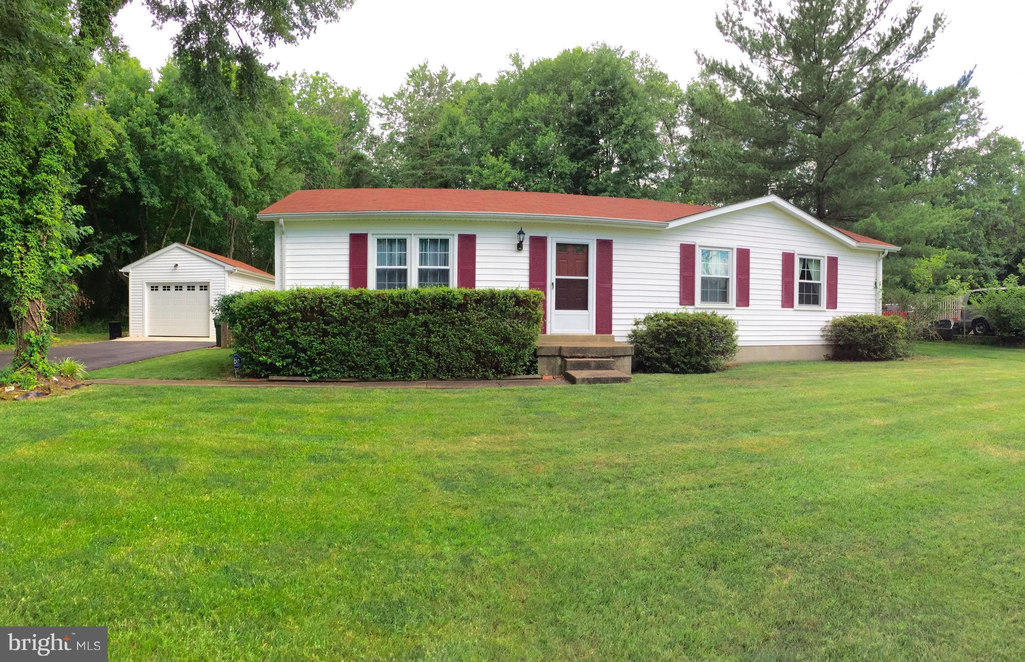8021 Leland Road Manassas, VA 20111 - Photo 4 of 23 Exterior (General)