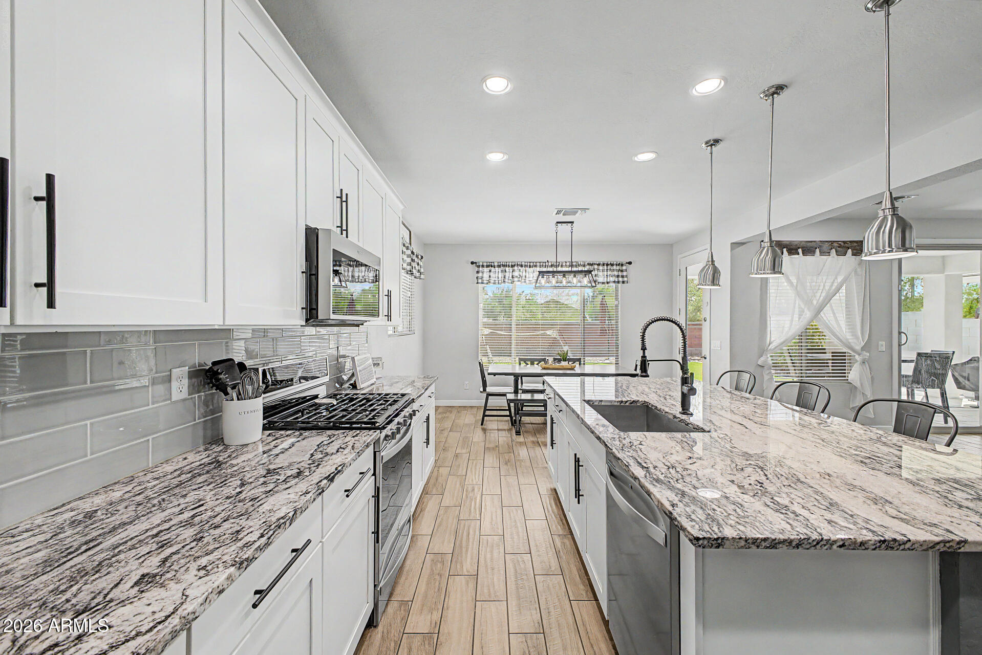 14369 West Wethersfield Road Surprise, AZ 85379 - Photo 15 of 53 13 - Wethersfield