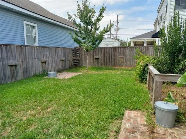 $2,150 | 612 Lafayette Street, Gretna, LA 70053