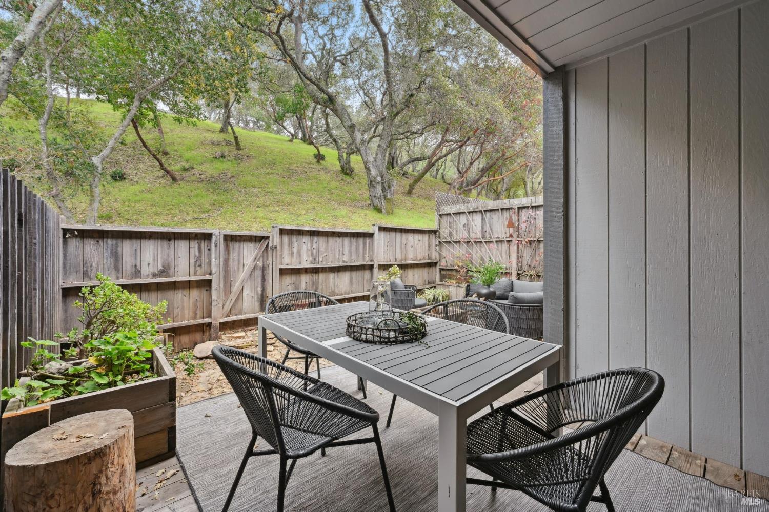 405 Sylvia Way San Rafael, CA 94903 - Photo 1 of 21