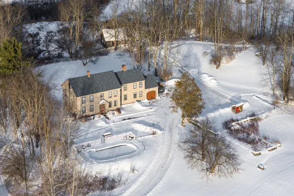 $695,000 | 815 Vermont Rte 100, Weston, VT 05161