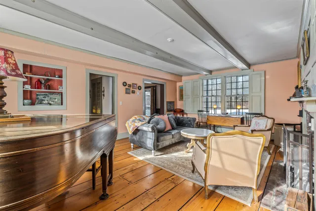 $695,000 | 815 Vermont Rte 100, Weston, VT 05161