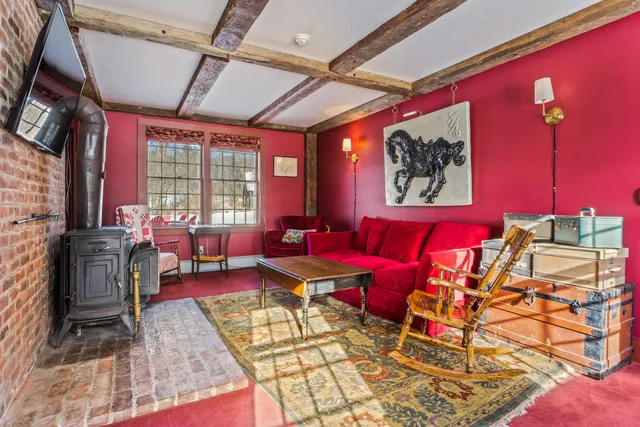 $695,000 | 815 Vermont Rte 100, Weston, VT 05161