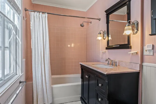 $695,000 | 815 Vermont Rte 100, Weston, VT 05161