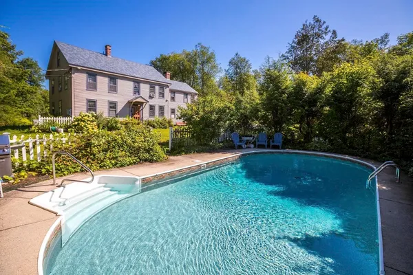 $695,000 | 815 Vermont Rte 100, Weston, VT 05161