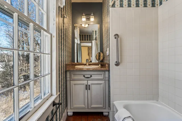 $695,000 | 815 Vermont Rte 100, Weston, VT 05161