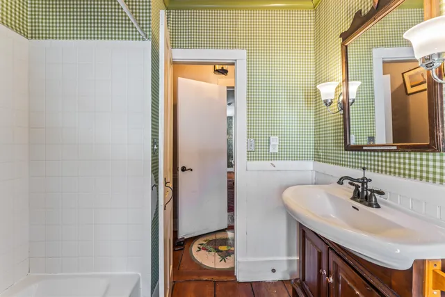 $695,000 | 815 Vermont Rte 100, Weston, VT 05161