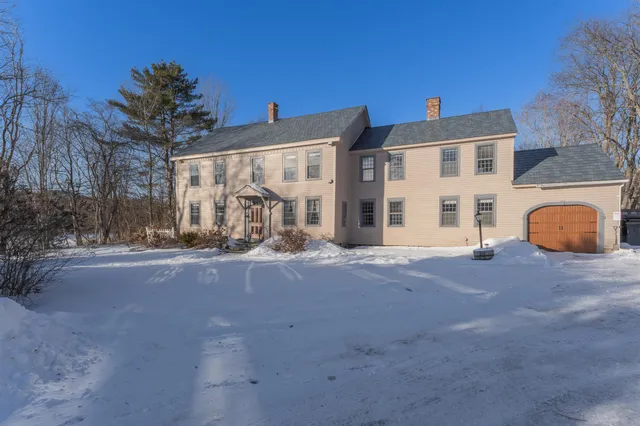 $695,000 | 815 Vermont Rte 100, Weston, VT 05161