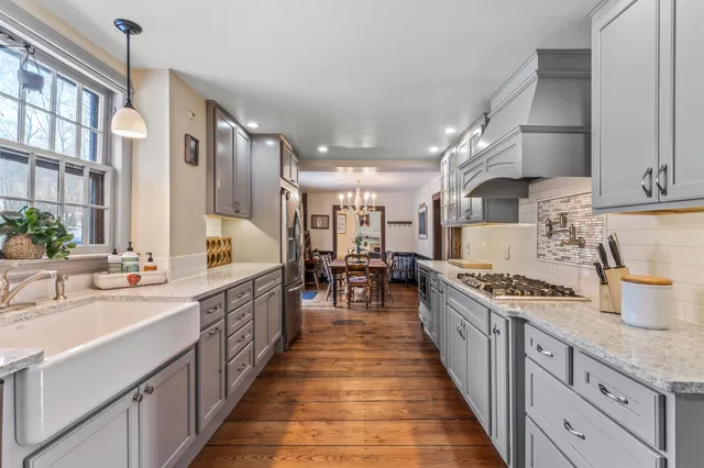 $695,000 | 815 Vermont Rte 100, Weston, VT 05161