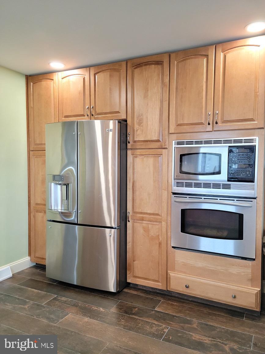 5993 Lake Road Newfield, NJ 08344 - Photo 3 of 6 Kitchen