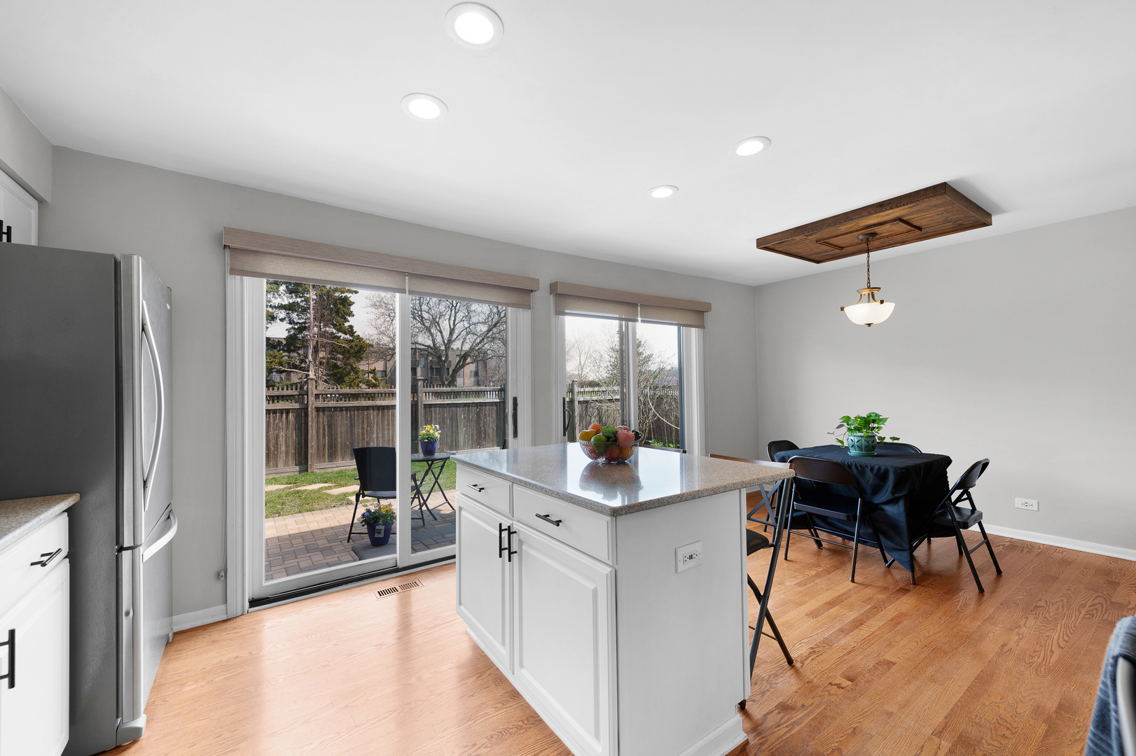 1475 South County Farm Road, Unit 14 Wheaton, IL 60189 - Photo 13 of 32