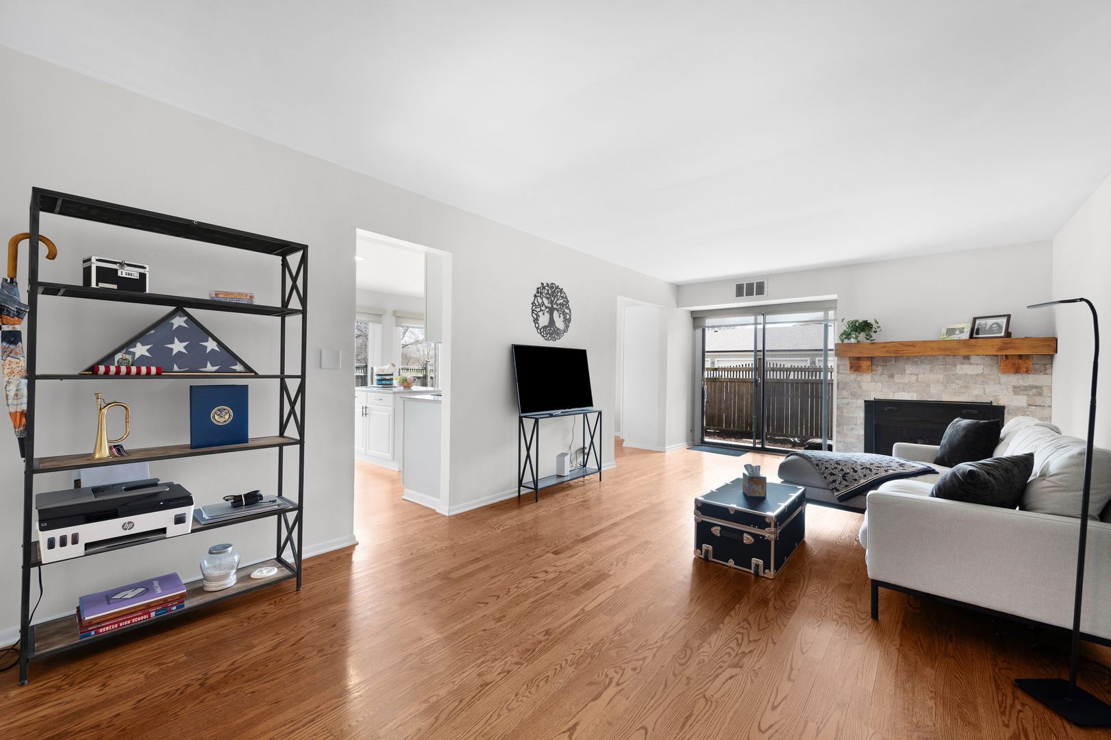 1475 South County Farm Road, Unit 14 Wheaton, IL 60189 - Photo 3 of 32