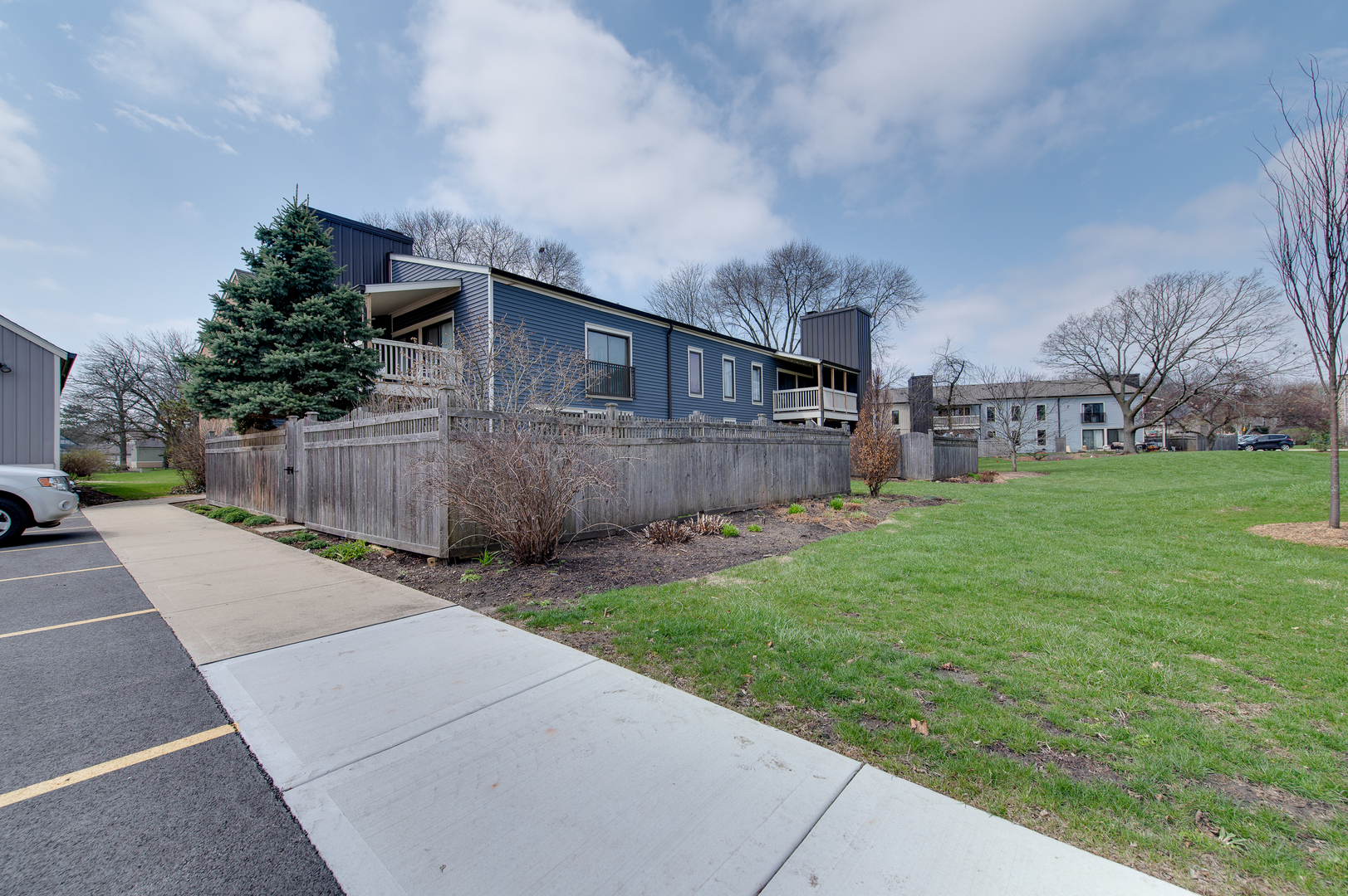 1475 South County Farm Road, Unit 14 Wheaton, IL 60189 - Photo 31 of 32