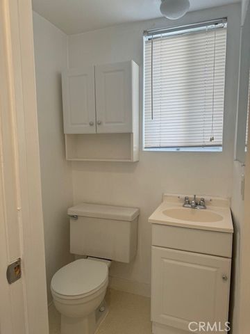 $2,100 | 344 North Maryland Avenue, Unit 301, Glendale, CA 91206
