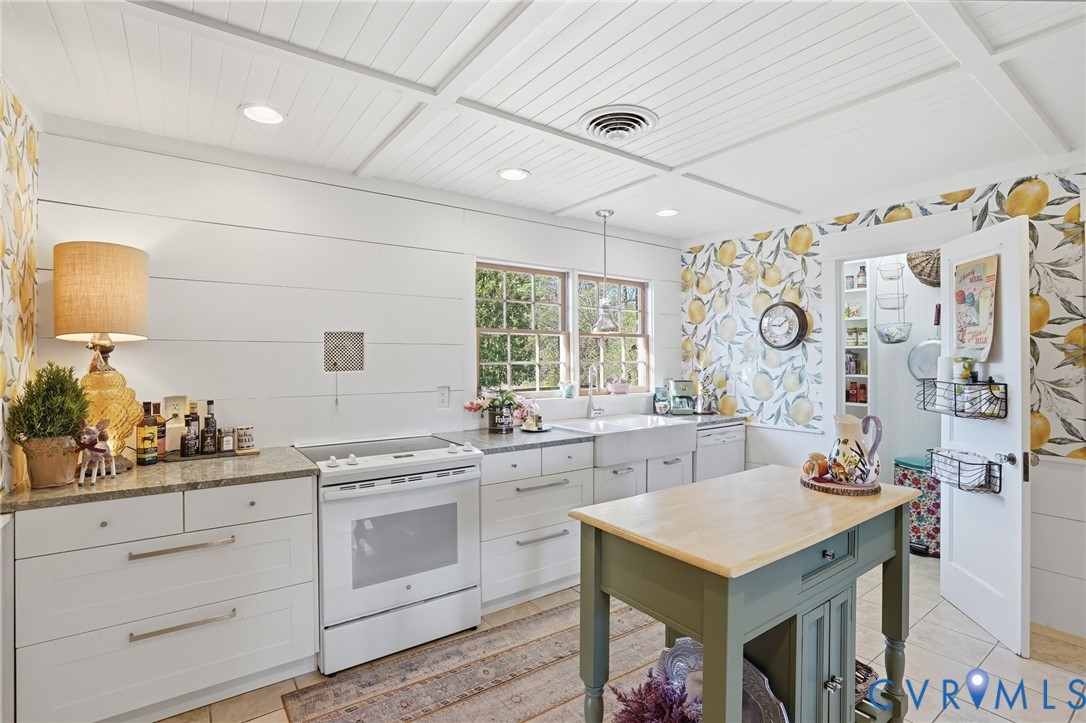 1110 Grapevine Road Sandston, VA 23150 - Photo 11 of 37 Gallery Image 11