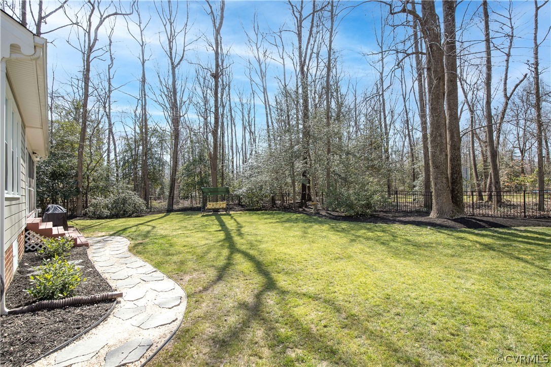 12900 Rivers Bend Road Chester, VA 23836 - Photo 30 of 32 Back yard with fence.