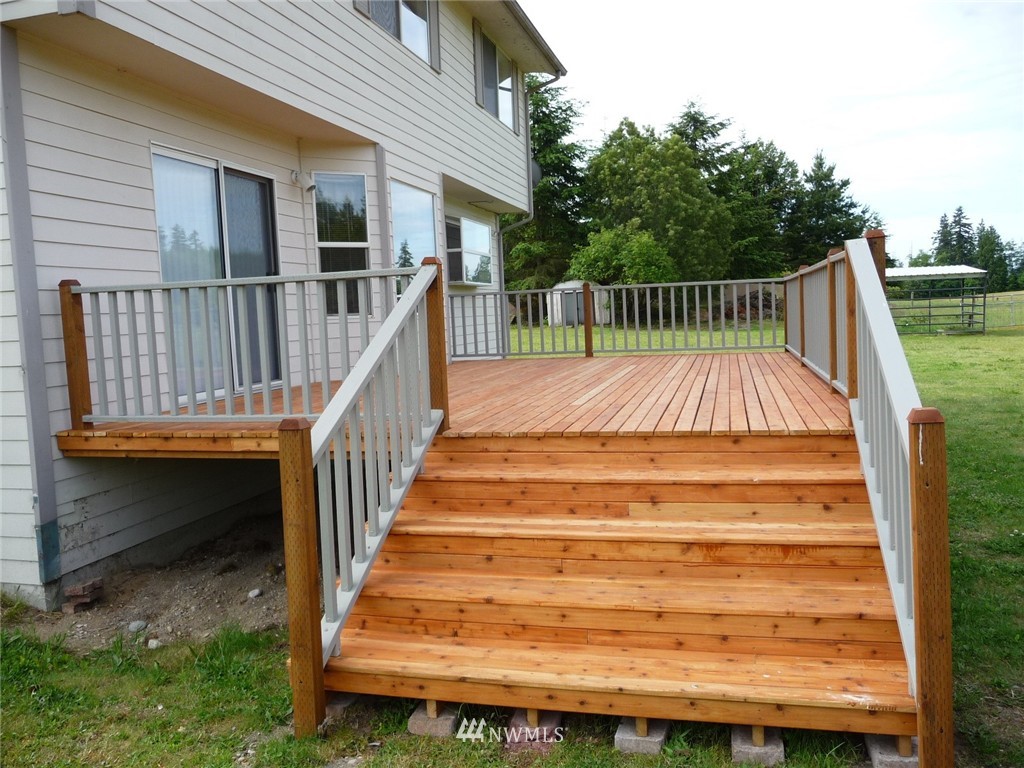 191 Northwest Thompson Road Poulsbo, WA 98370 - Photo 13 of 16 Gallery Image 13