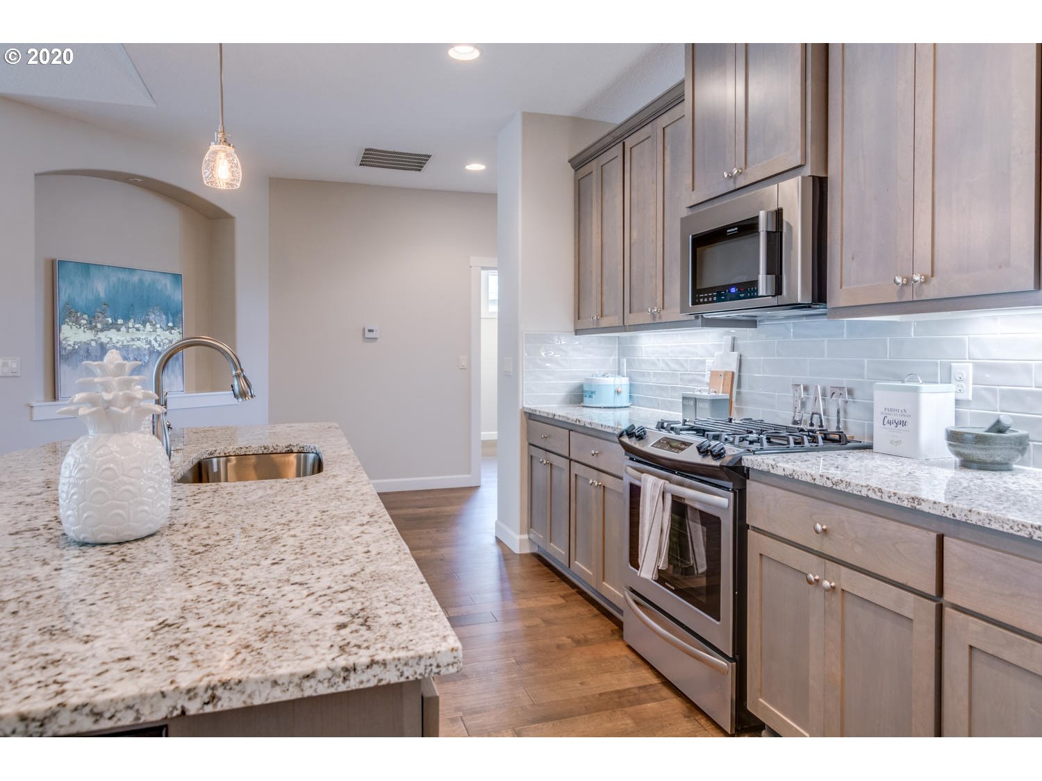1817 Northeast 173rd Way Ridgefield, WA 98642 - Photo 5 of 17