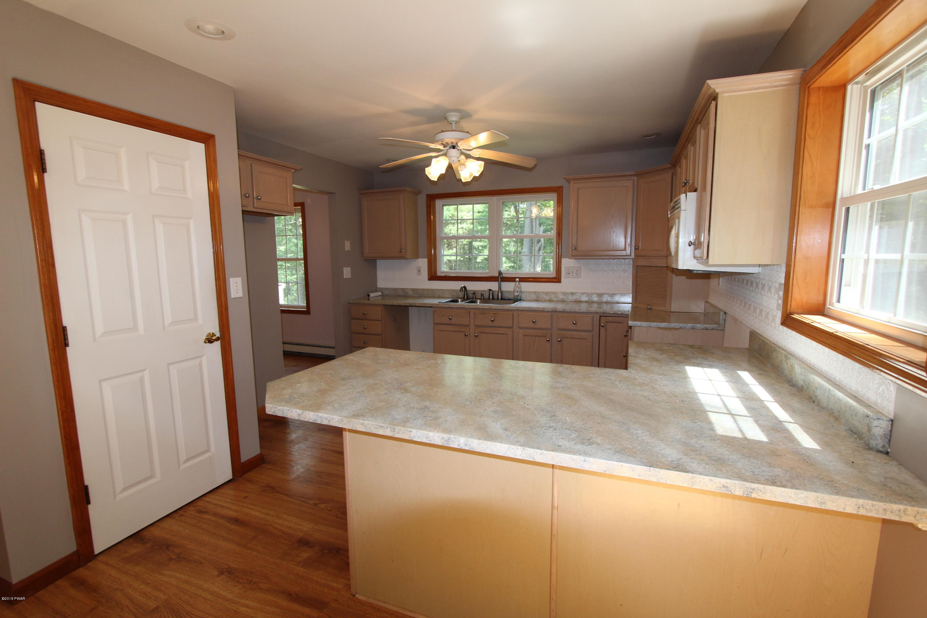 121 Stone Field Road Milford, PA 18337 - Photo 6 of 16