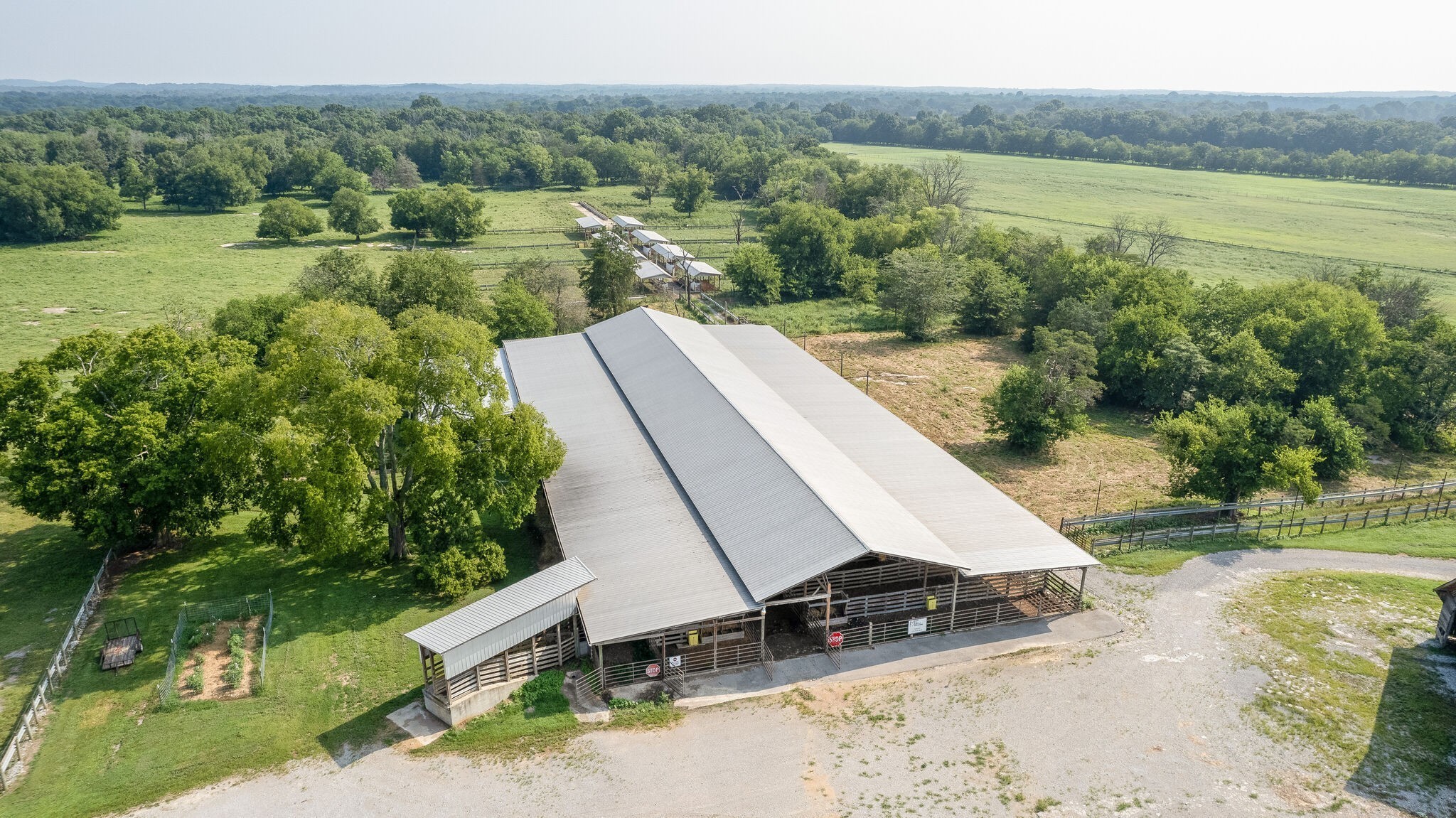 3008 Luke Moser Road Columbia, TN 38401 - Photo 4 of 44